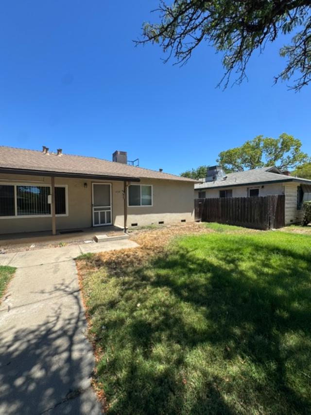 2318 Tully Road