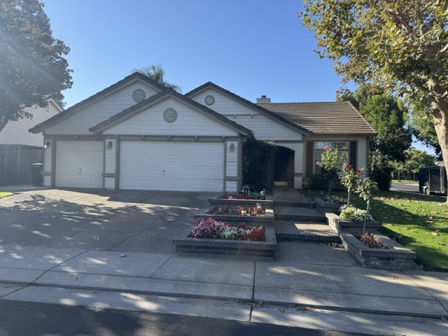 2401 Matthew Lane